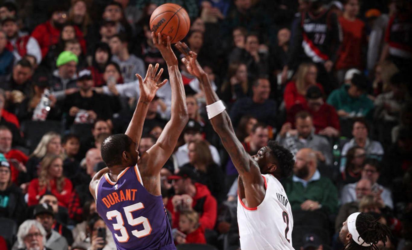 九游娱乐网站-开拓者战胜太阳，利拉德关键时刻挺身而出的简单介绍