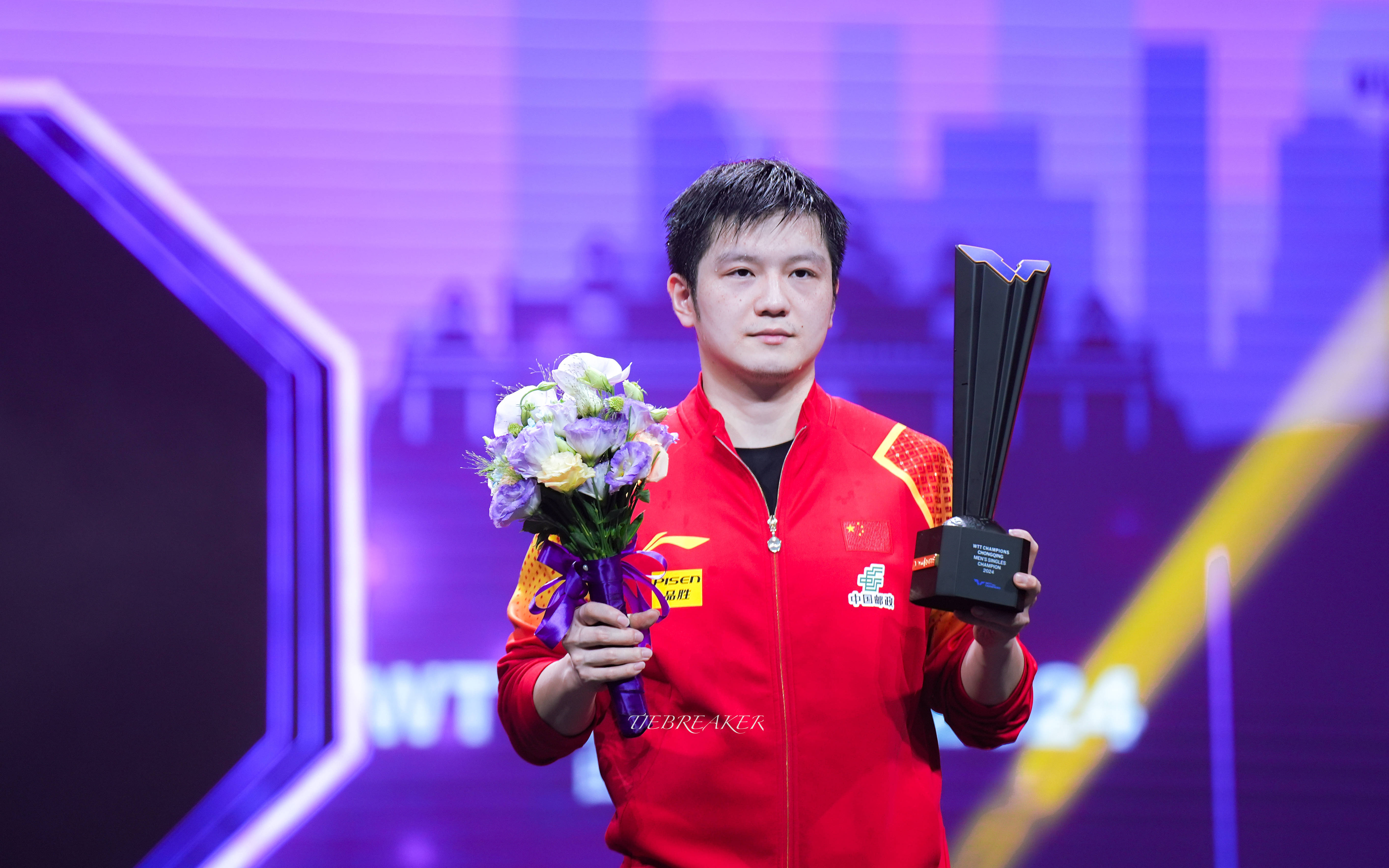 九游娱乐网页-中国乒乓球队轻取瑞典乒乓球队，樊振东绝境逆转的简单介绍