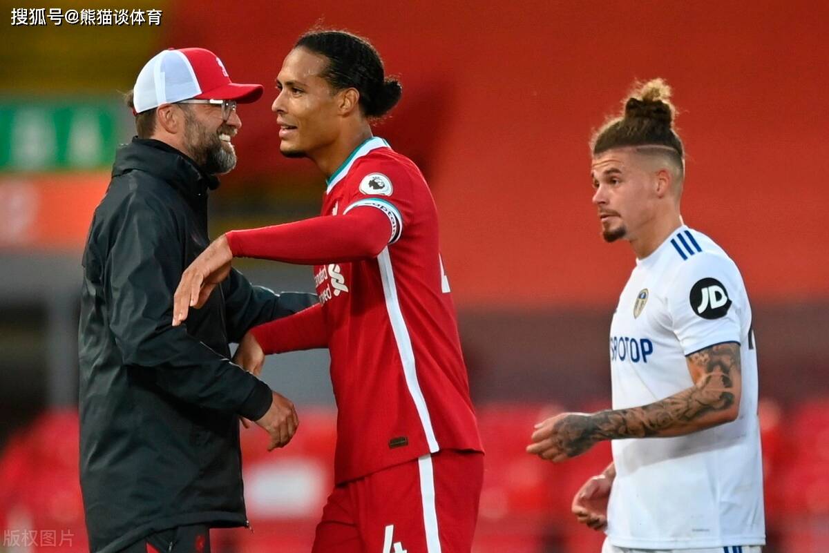 九游娱乐-轮换阵容，蓝队展现深度实力