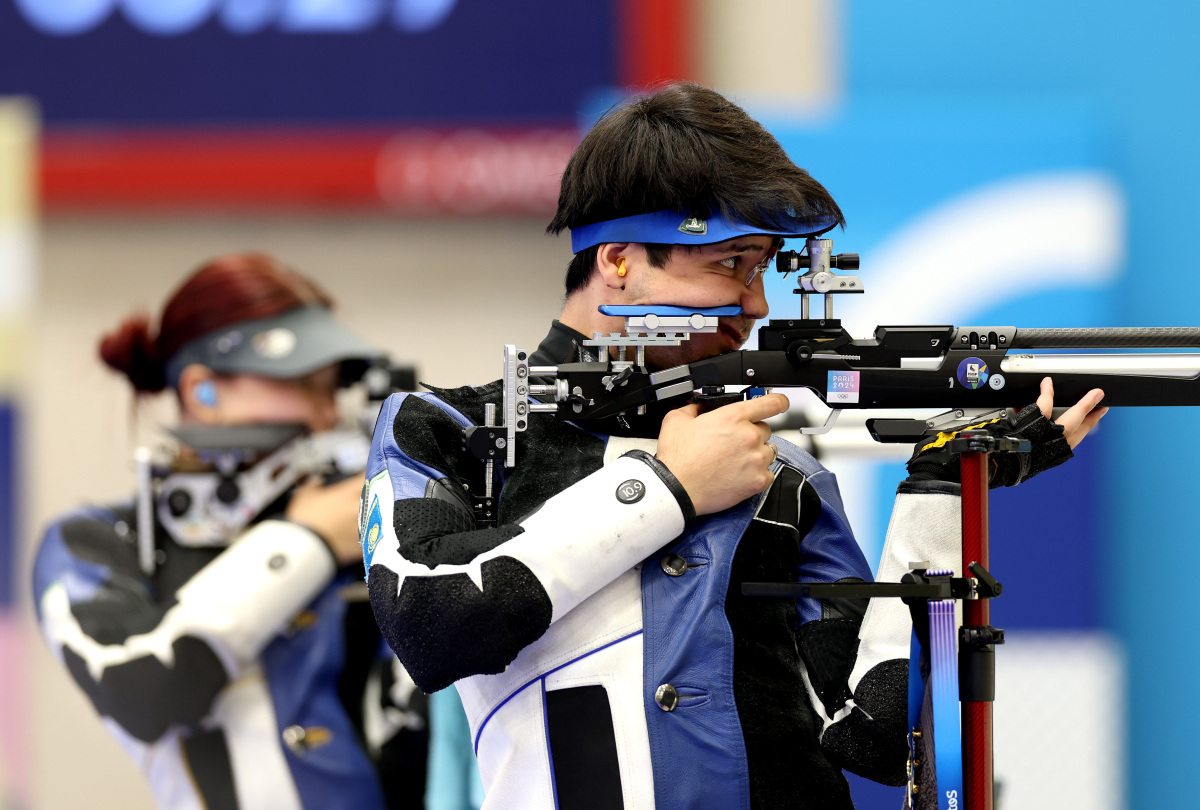 九游娱乐官方-射击比赛中表现抢眼，惊艳观众