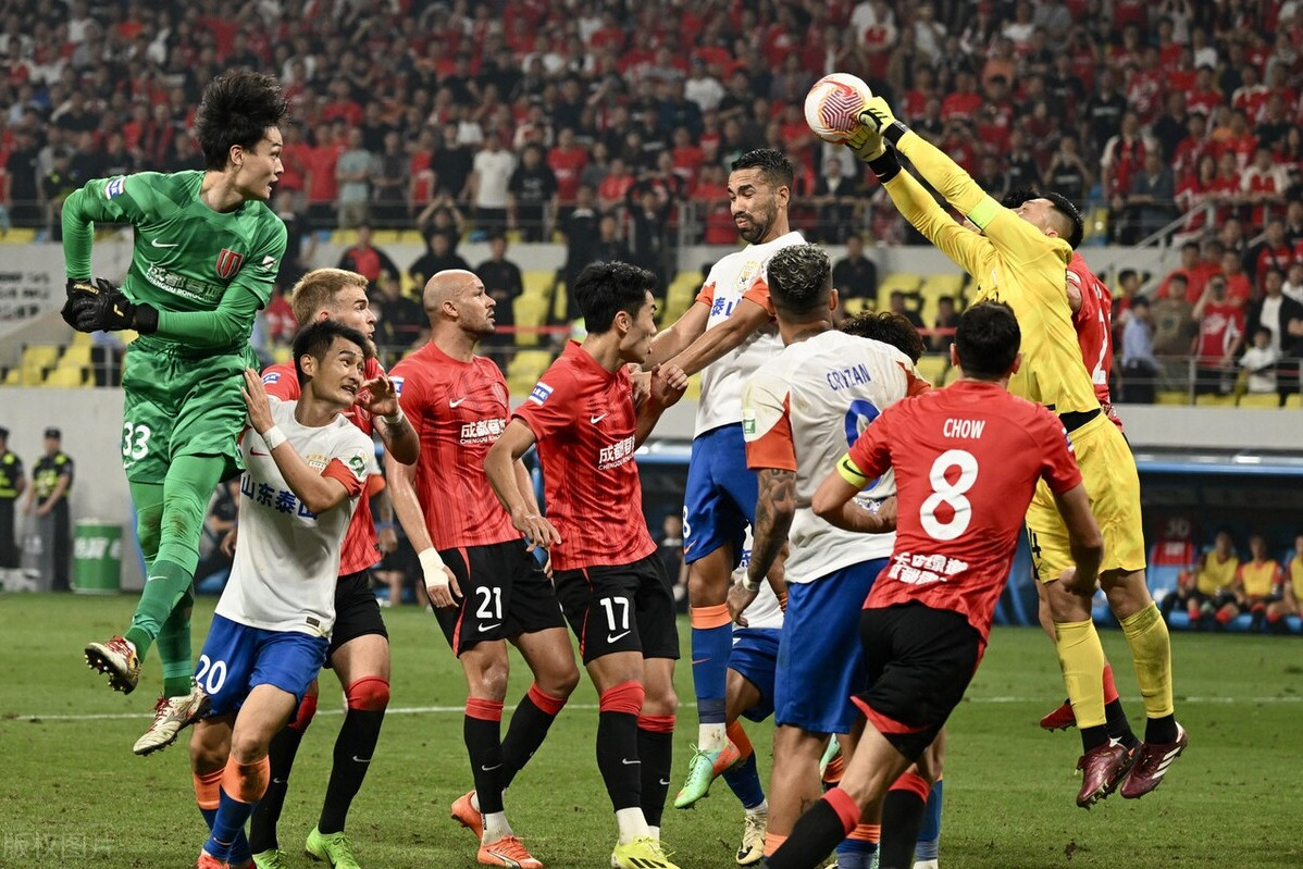 九游娱乐app下载-关于中场厮杀激烈，双方实力均衡难分伯仲的信息