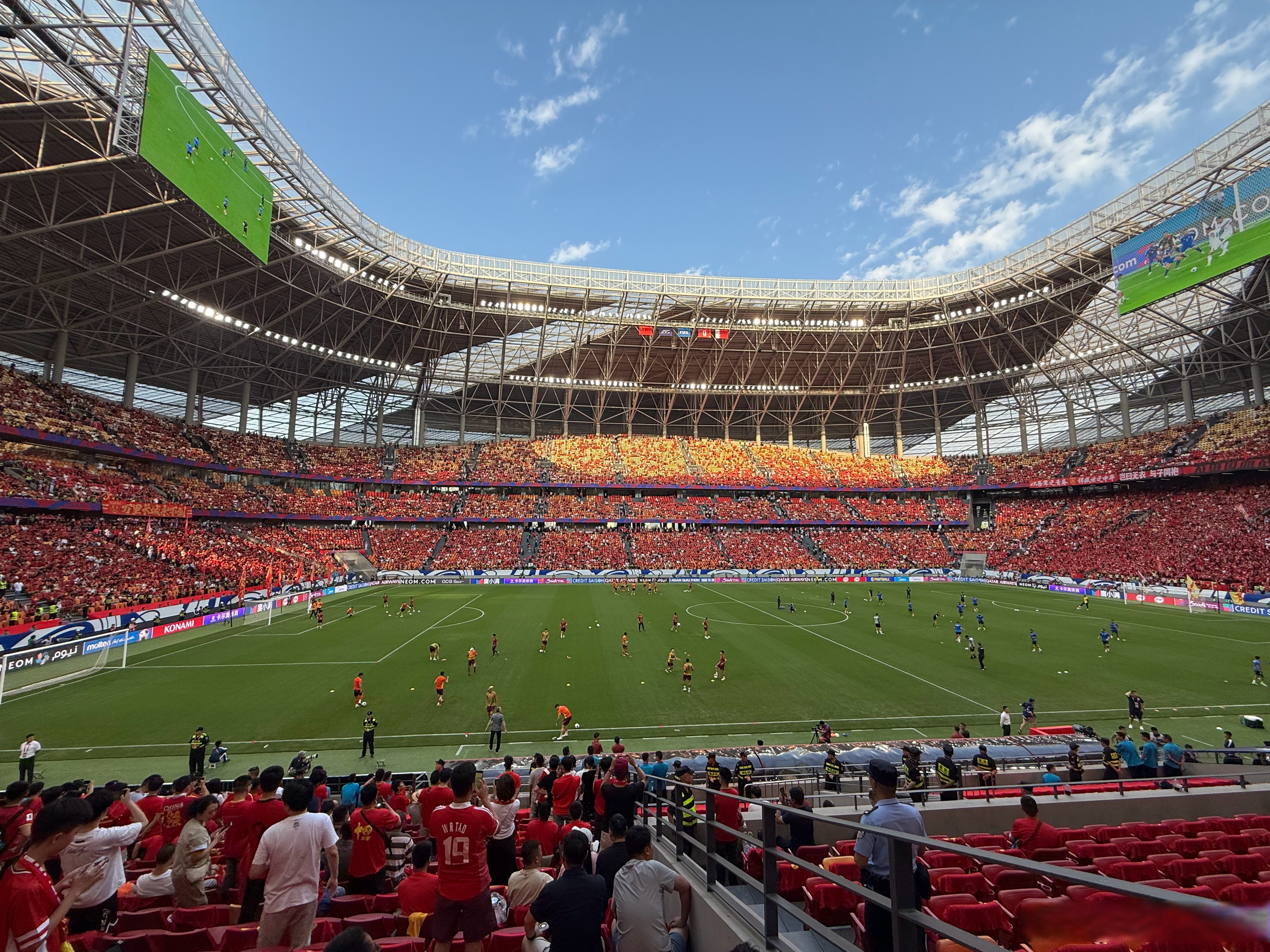 包含水晶宫主场完胜布莱顿，重获胜利的词条