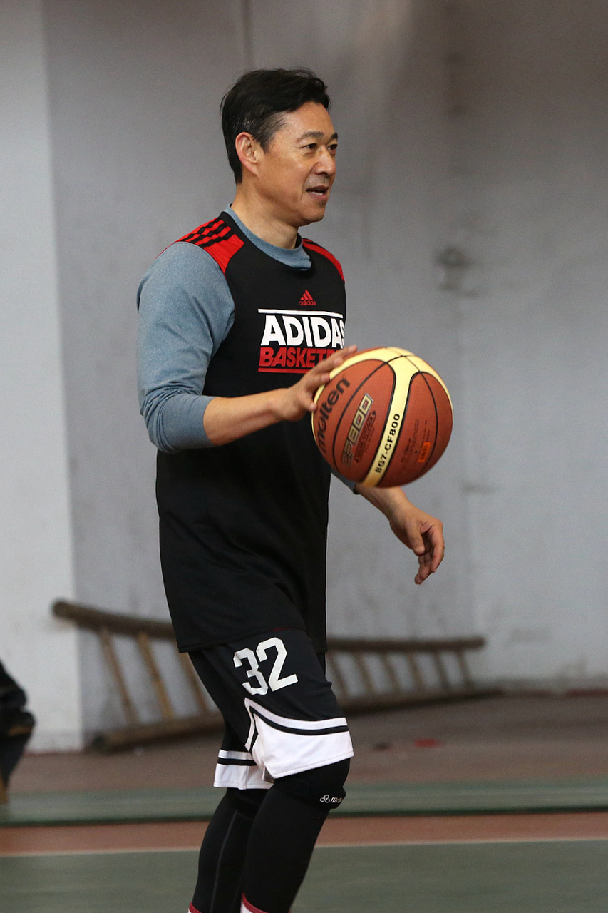 包含肯特联逼平对手，主教练表示球队仍有进步空间的词条