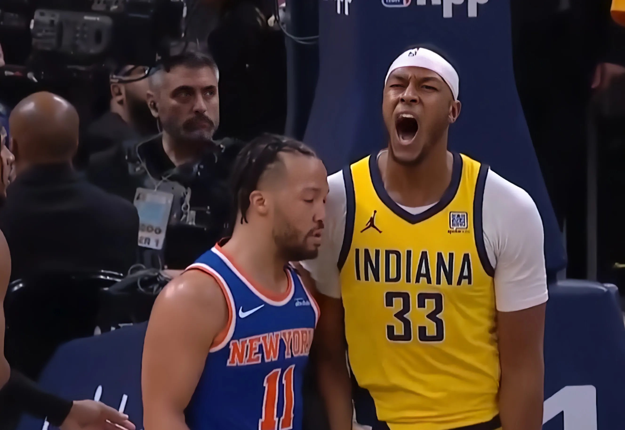 九游中国-马刺逆转公牛，布克统治全场