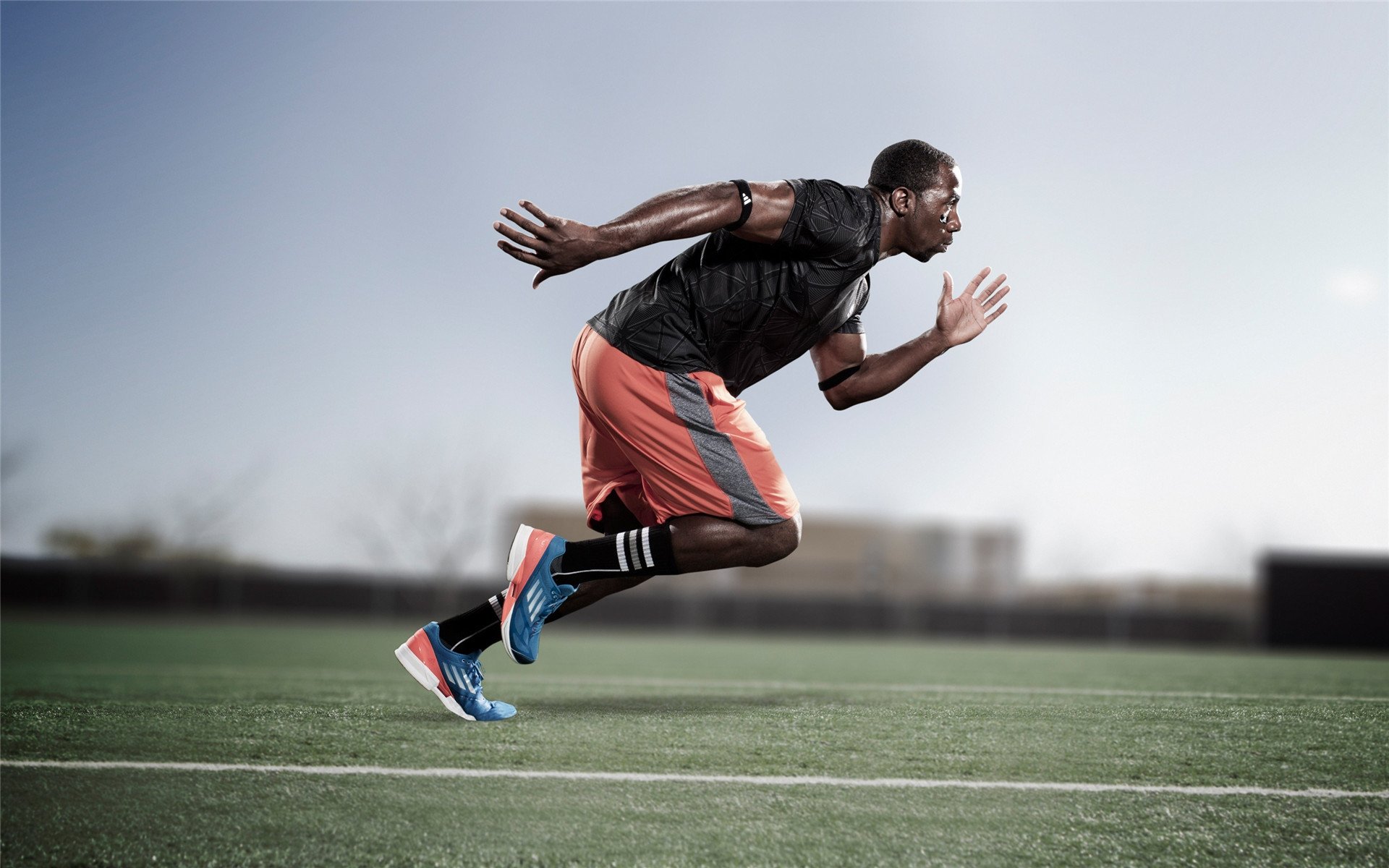 跨界传奇，当辽宁队巅峰对决凯尔特人，杰伦·格林在英超赛场接管争冠之战